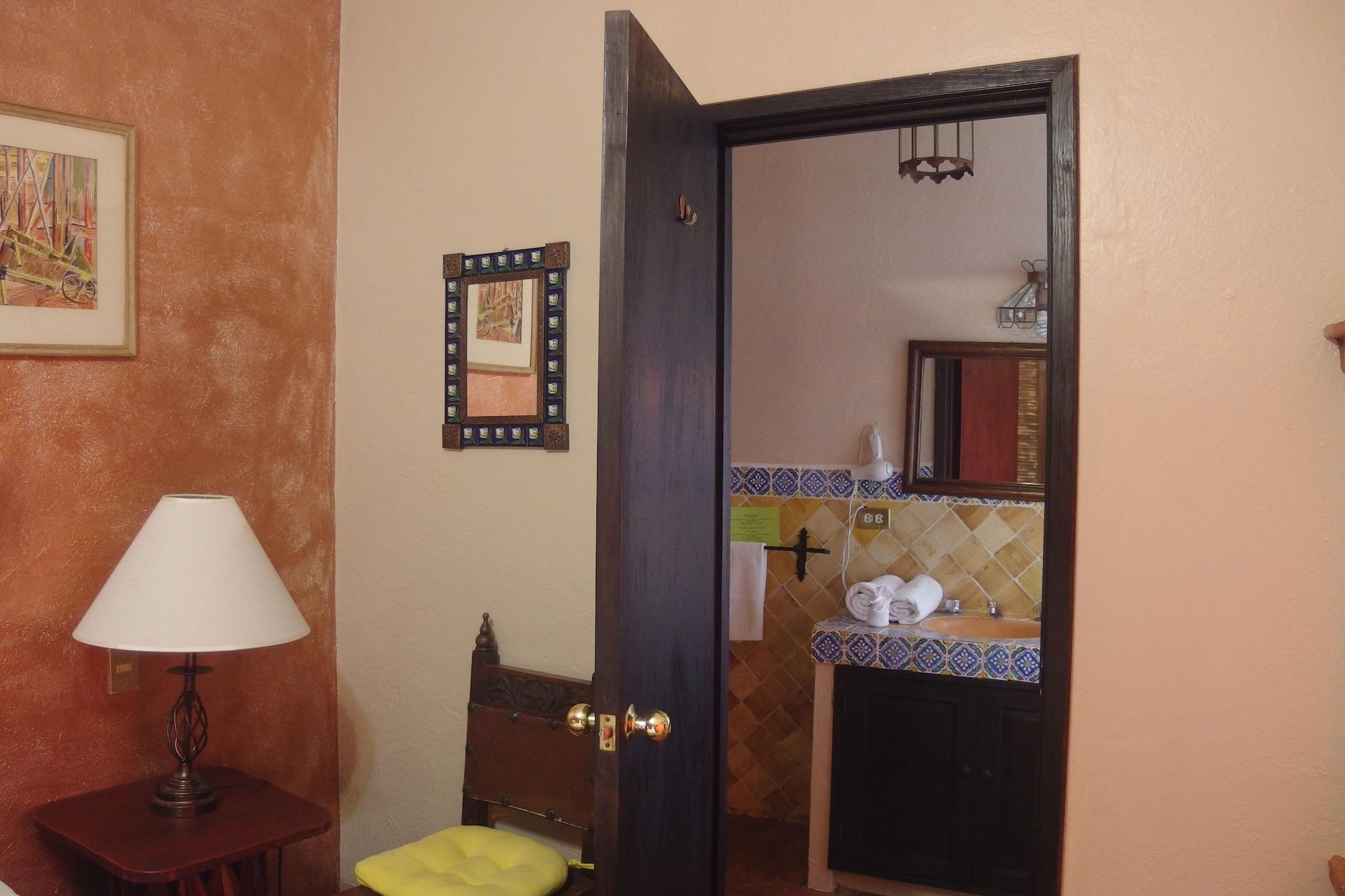 Casa De Las Conservas Comfort Сан Мигел де Аленде Екстериор снимка